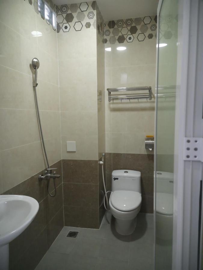 Hotel Khach San Kim Hung 2 Bac Lieu Esterno foto